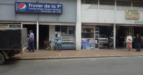 ALMACEN EL TESORO VIVERES LACTEOS Y CARNES BOGOTÁ ALMACEN EL TESORO VIVERES LACTEOS Y CARNES BOGOTÁ